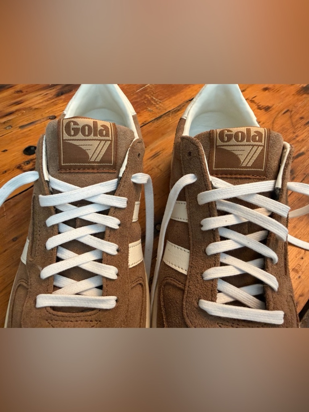 EUC GOLA
Exclusive Hawk Suede Sneakers
Color TOBACCO/OFF WHITE
Size US 8 EURO 39 - Picture 6 of 11